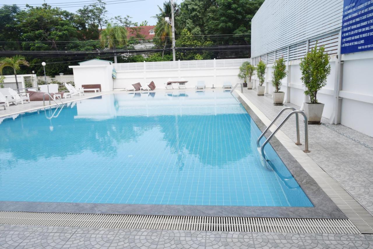 Puangpen Villa Hotel Hua Hin Bagian luar foto