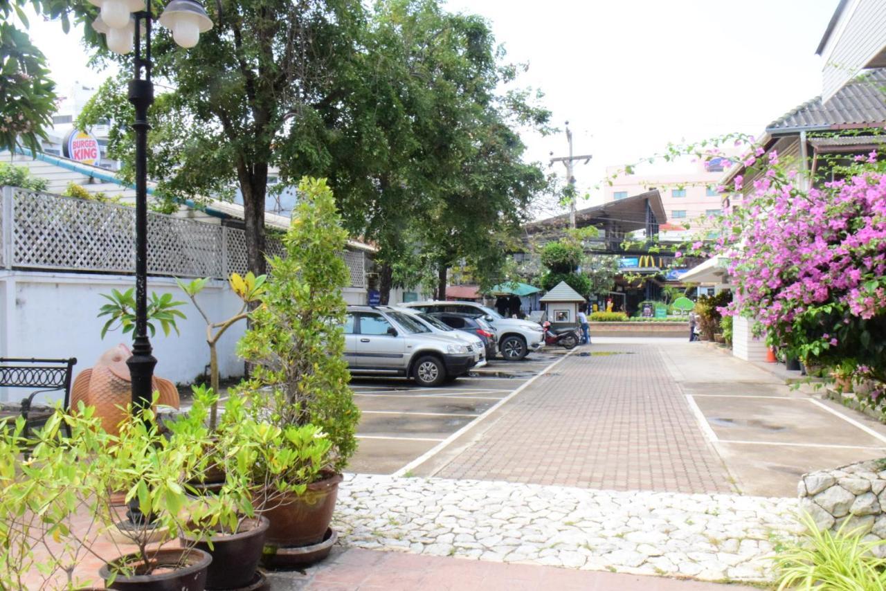 Puangpen Villa Hotel Hua Hin Bagian luar foto