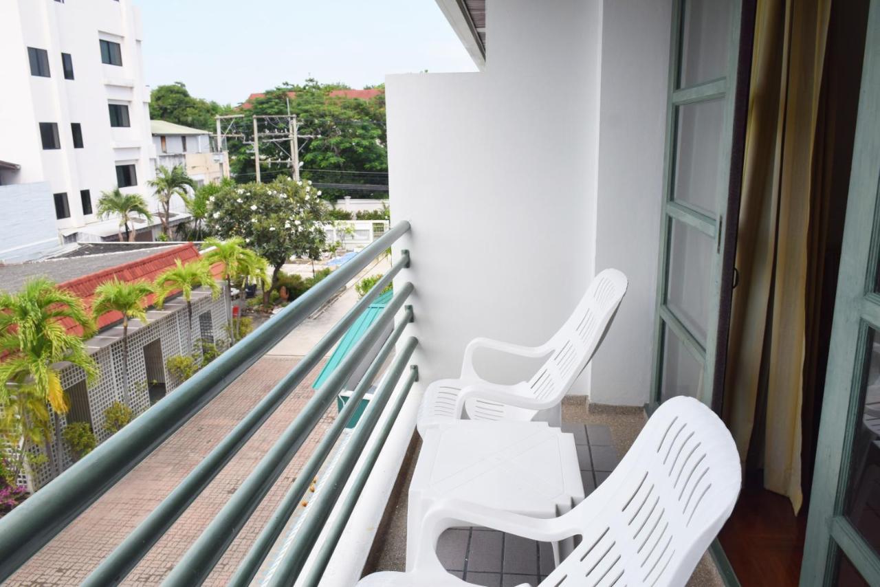 Puangpen Villa Hotel Hua Hin Bagian luar foto