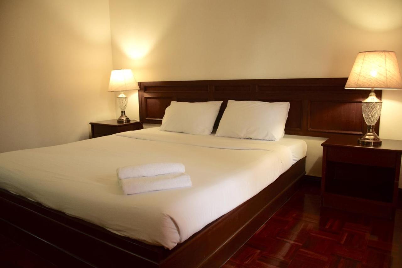Puangpen Villa Hotel Hua Hin Bagian luar foto