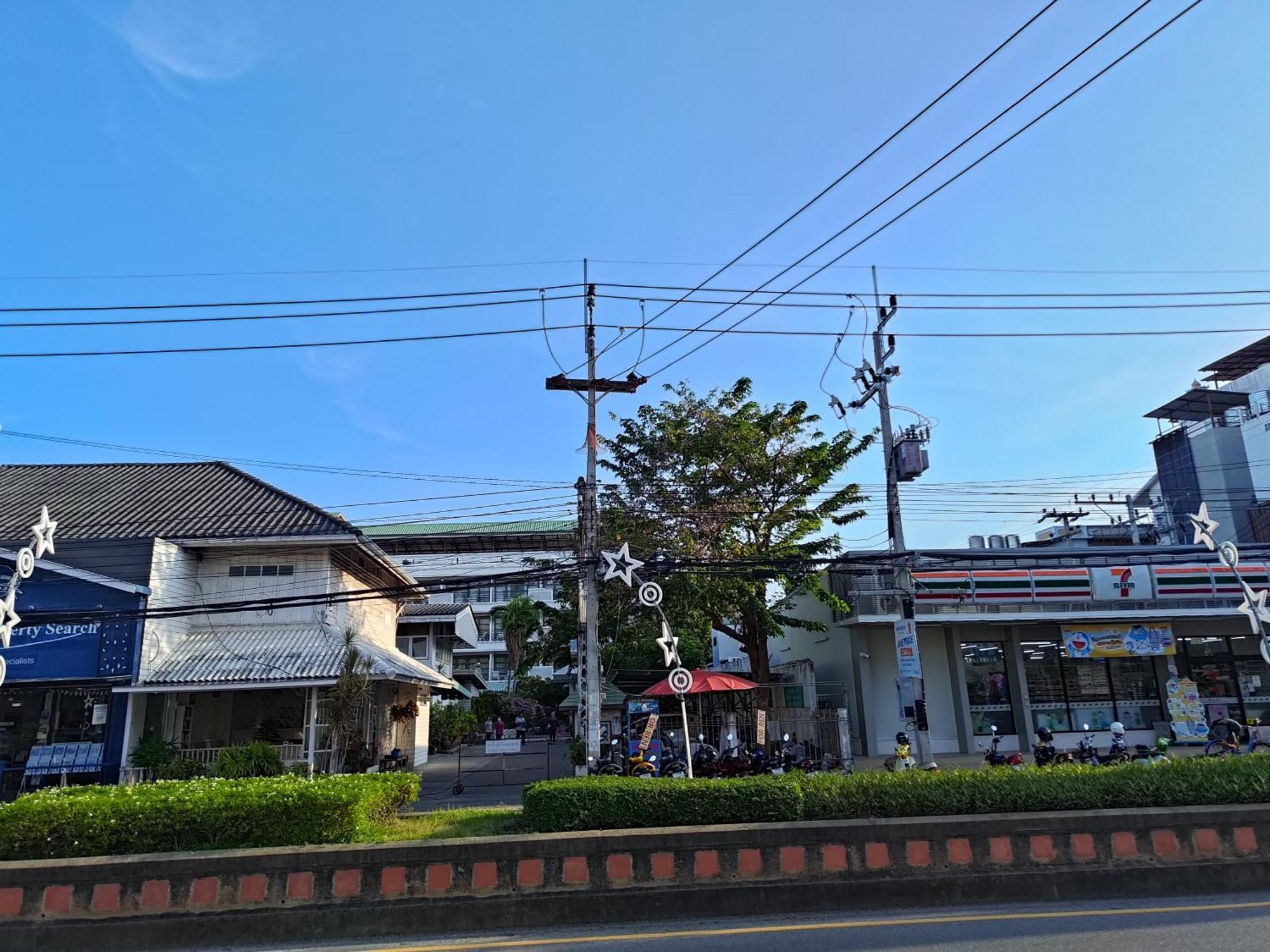 Puangpen Villa Hotel Hua Hin Bagian luar foto